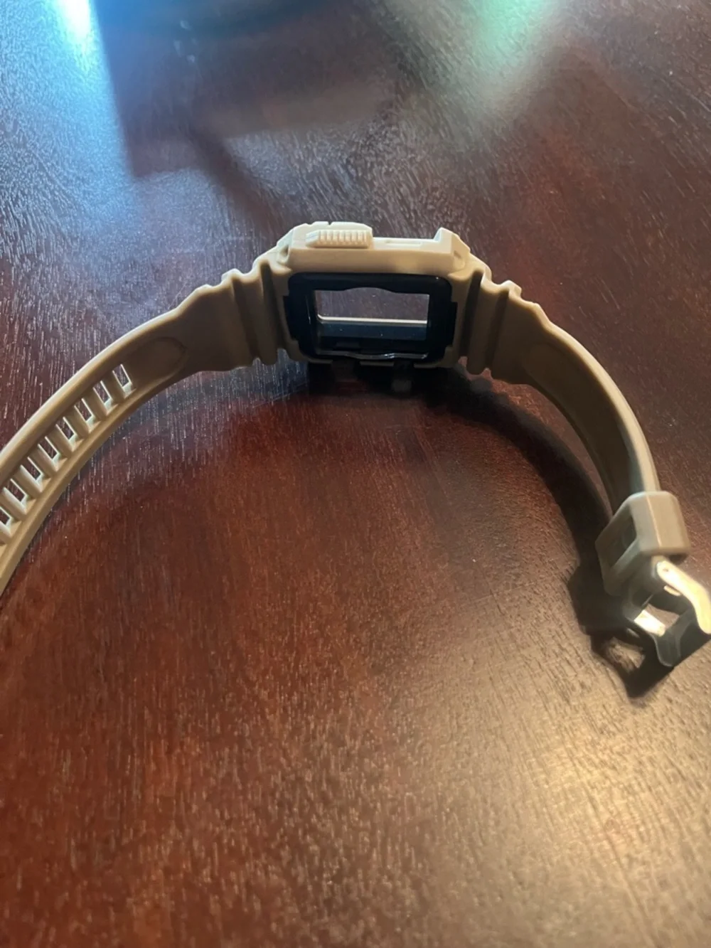 Rhino Brand Rhino Runner 2 Apple Watch band 42 mm with plastic case - Beige
